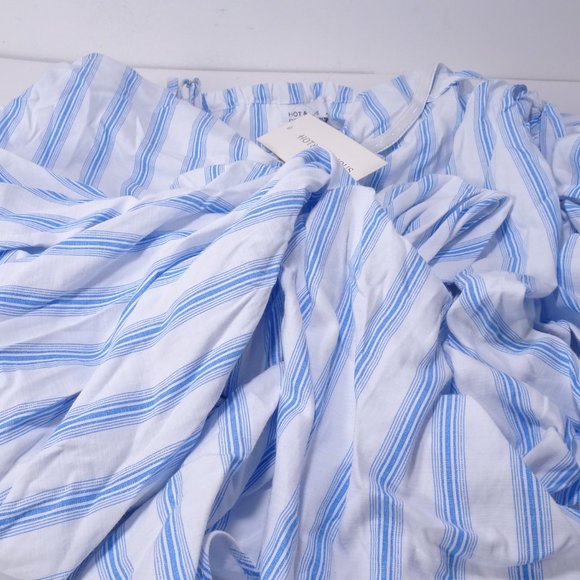 Hot & Delicious Women's Blue White Stiped Bell Sleeve tie Cropped Top M NWT 198 - Picture 4 of 13